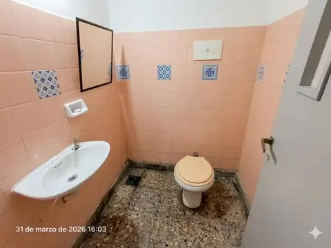 VENTA LOCAL COMERCIAL EN ESQUINA! OPORTUNIDAD!