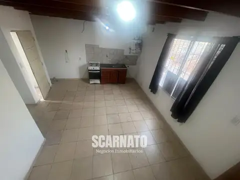 Depto Tipo Casa en Alquiler de 3 ambientes