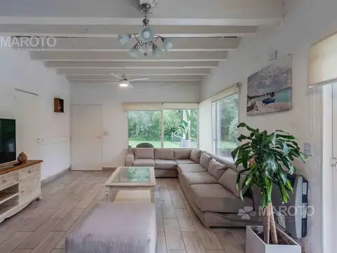 Casa en Venta en Club Privado Loma Verde, USD 180.000