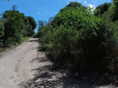 VENTA 2 TERRENOS, SALSIPUEDES-Recibe Vehículo! CBA