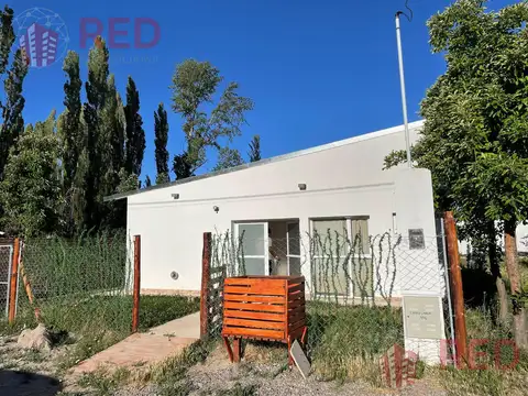 Vende Casa en Barrio Ecor Plottier