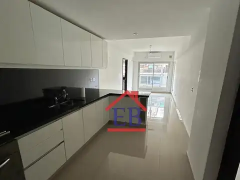 Departamento en Venta con 2 cochera