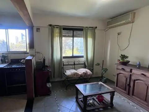 Luis Roasenda 1300