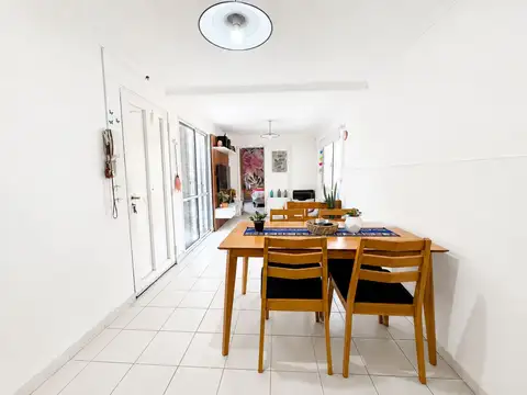 Depto Tipo Casa en Venta de 2 dormitorios