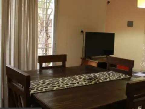 Fondo Comercio en Venta con 8 cocheras
