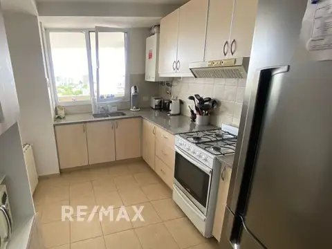 Departamento 6 ambientes con 3 baños