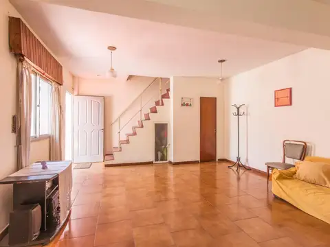 Depto Tipo Casa en Venta de 1 dormitorio