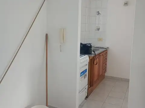 Alquiler depto 1 dormitorio 3 e/60 y 61