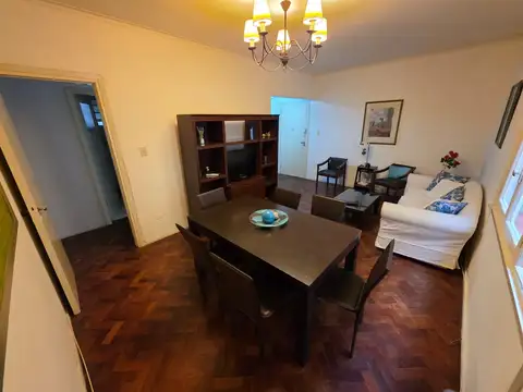 Departamento en Venta de 6 ambientes