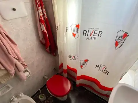 Venta de departamento de 4 ambientes en Parque Patricios
