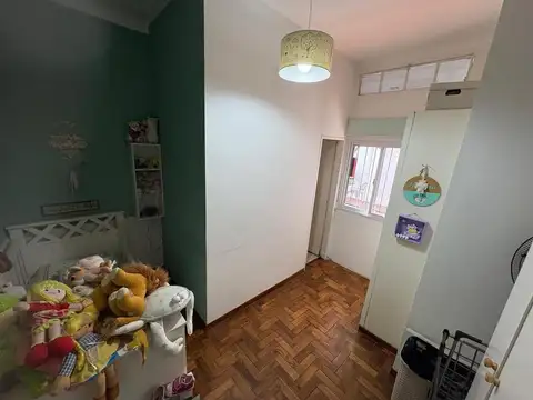 CASA EN VENTA - Morón norte - Zona Residencial.