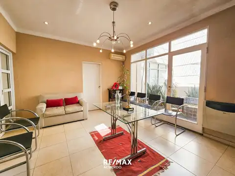 Casa en Venta en San Nicolas de los Arroyos, USD 139.000