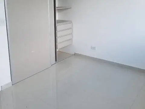 Excelente duplex a estrenar - Florida Mitre/Este