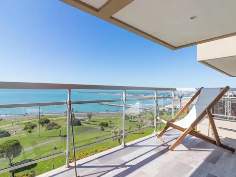 Departamento sobre el Parque San Martín vista a Playa Grande. TOUR VIRTUAL