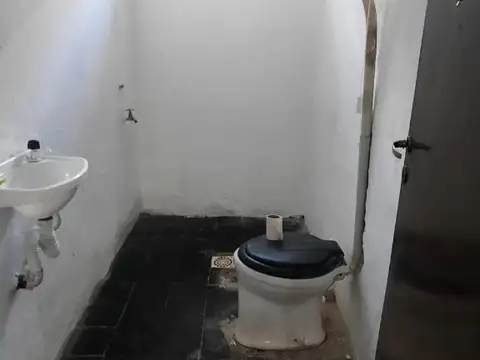 Vendo dos locales comerciales en Helvecia