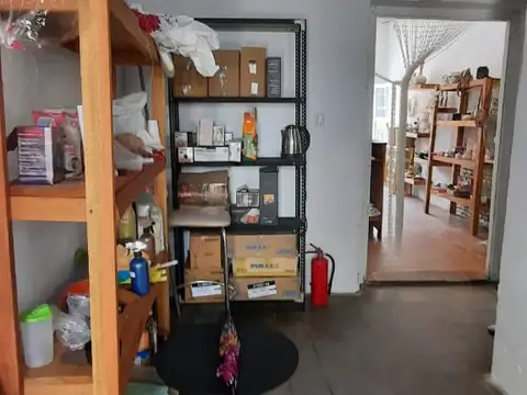 Vendo dos locales comerciales centro de Helvecia Santa Fe