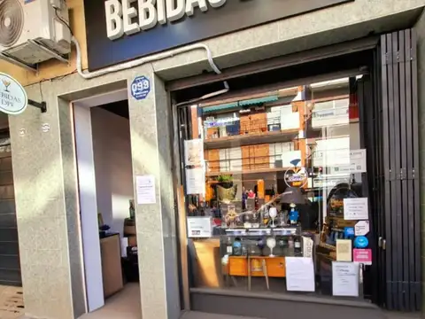 Local en venta en Villa Devoto con RENTA