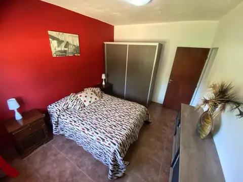 Casa en Venta con 4 cocheras