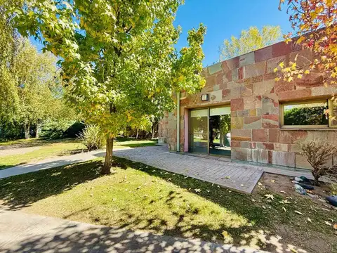 Casa en Venta en Centenario, USD 455.000
