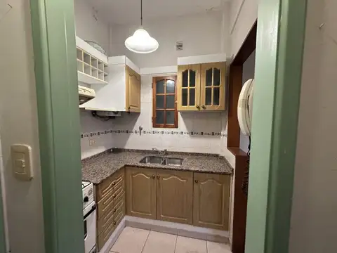 Departamento en Alquiler en Balvanera, $ 590.000