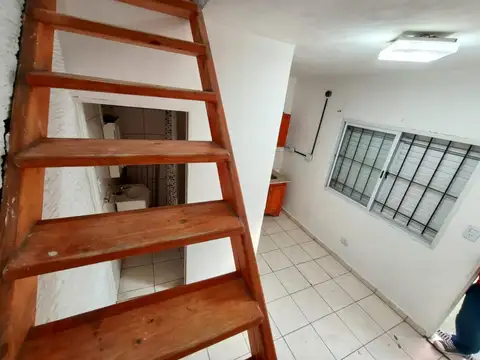 Departamento en Alquiler en José Clemente Paz, $ 350.000