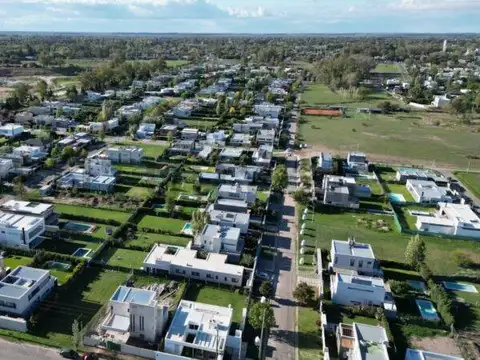 Terreno en Venta de 678,91 m2