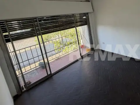 Departamento 5 ambientes con 2 baños