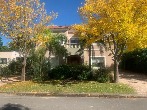 Venta Casa San Isidro Labrador Tigre Apto Crédito