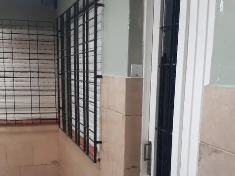 Depto Tipo Casa en Venta en San Justo, USD 50.000