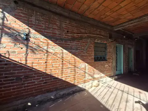 Edificio completo - Cuatro departamentos - José C. Paz