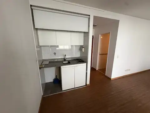 OFICINA ALQUILER PALERMO AL FRENTE 2do PISO