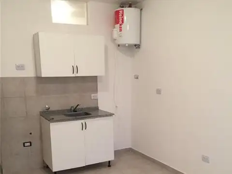 SAN LORENZO 1300, Piso P.B.