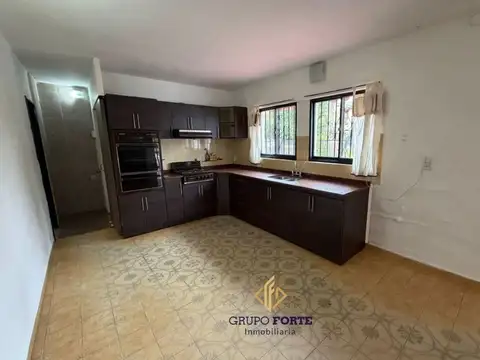 Casa en Venta en Villa Del Lago, USD 110.000