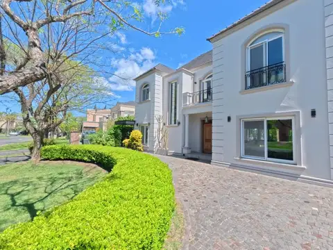 Casa en Venta en San Isidro Labrador, USD 790.000