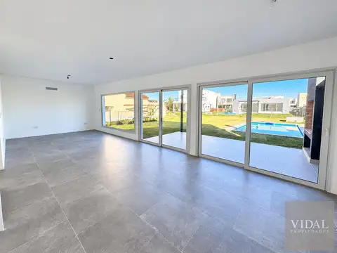 Casa en Venta de 4 dormitorios