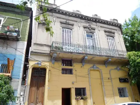 PH ENTRADA INDEPENDIENTE UBICADO EN ESQUINA -198 M2