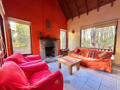 Casa en Venta en Mar De Las Pampas, USD 144.999