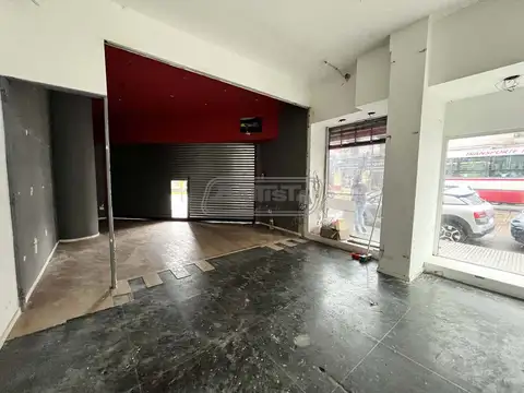 Local - Alquiler - Argentina, Ramos Mejía - Av Rivadavia  13902