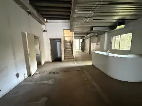 Local en Venta en Villa Lynch, USD 990.000