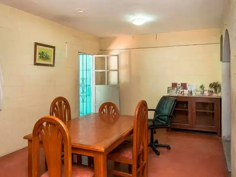 Casa en Venta en Barrio Intersindical, USD 85.000