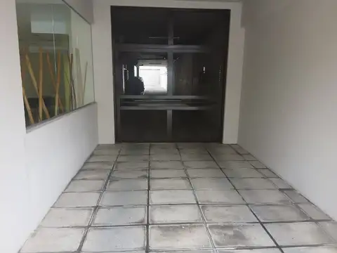 COCHERA FIJA DESCUBIERTA