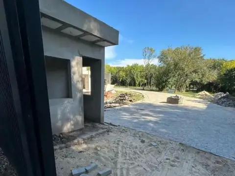 Terreno en Venta 30  mts Fondo