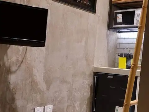 Depto Tipo Casa Monoambiente con 3 baños