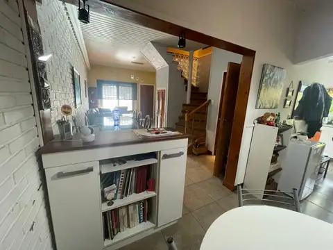 Casa en Venta con 1 cochera