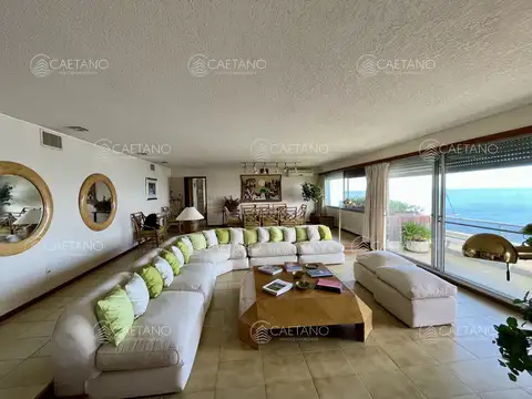 Departamento en Venta de 4 ambientes