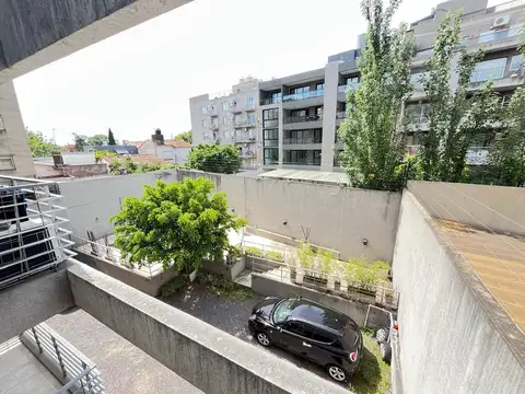 DEPTO 2 AMB EN VENTA CASTELAR NORTE APTO CRÉDITO