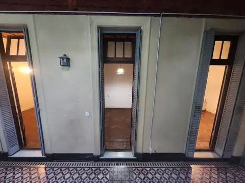 Depto Tipo Casa en Alquiler de 3 dormitorios