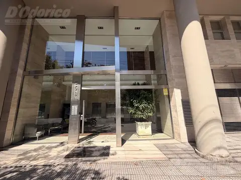 Departamento 2 dormitorios y cochera en alquiler en Caballito.