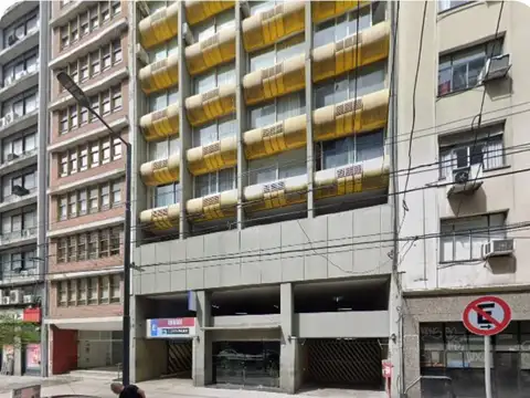 Cochera en Venta/Alquieler en San Nicolás, Excelente Ubicación
