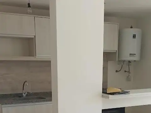 IMPECABLE MONOAMBIENTE EN ALQUILER